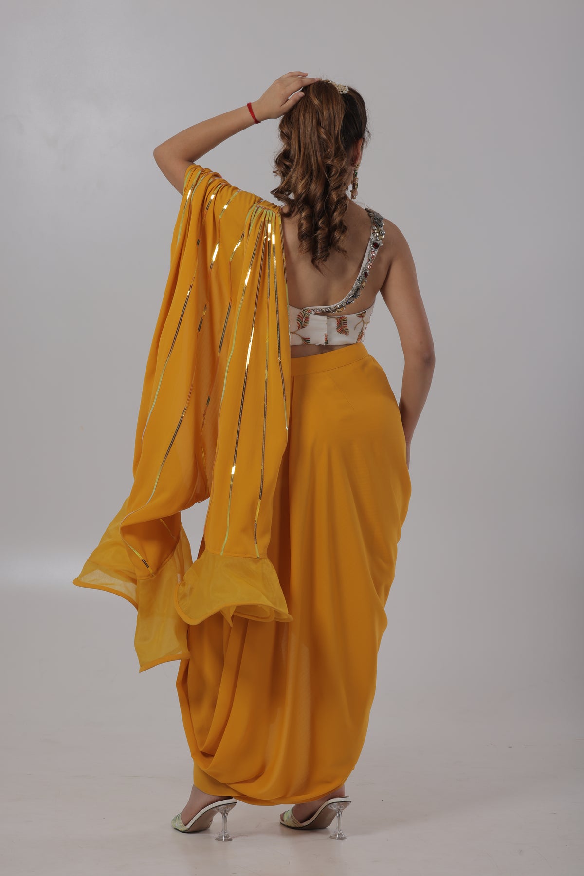 Yellow Saree With White Blouse 4